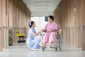 Young long-term caregivers likelier to have mental health issues