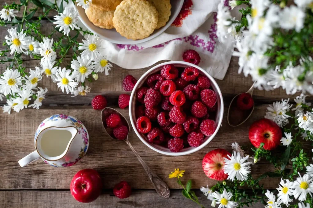 table nature plant raspberry fruit berry 1193302 pxhere.com min